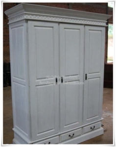 Almari minimalis 3 pintu,almari minimalis,almari minimalis jepara,almari murah,almari pakaian,almari modern,model almari,desain almari,set almari,harga almari,almari jati,almari jati tua,furniture jati minimalis,almari pakaian jati jepara,furniture jepara,interior