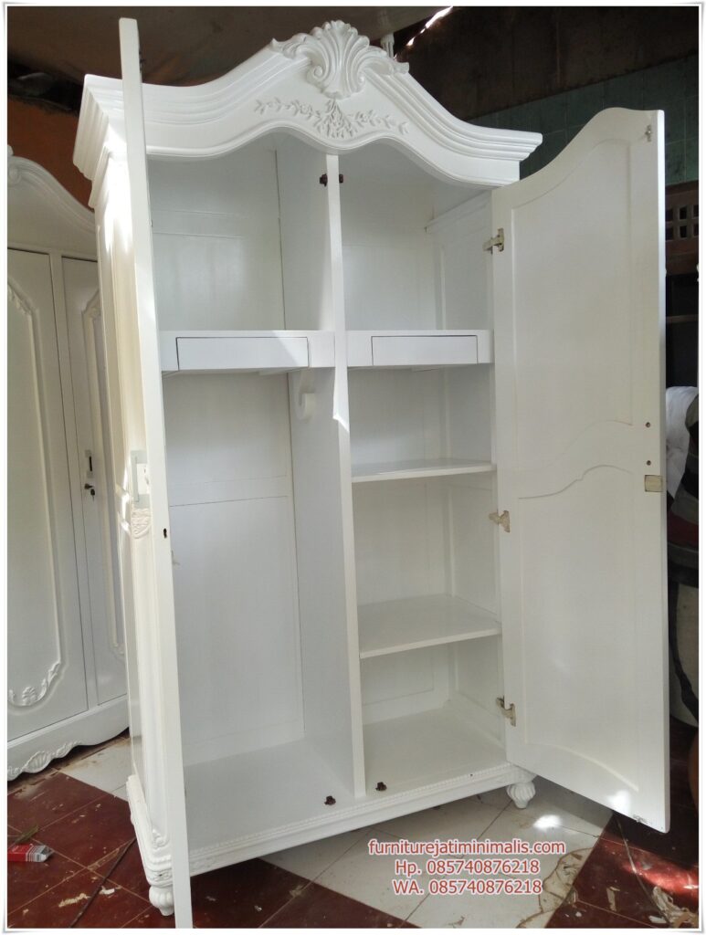 lemari pakaian ukir, tinggi lemari pakaian
